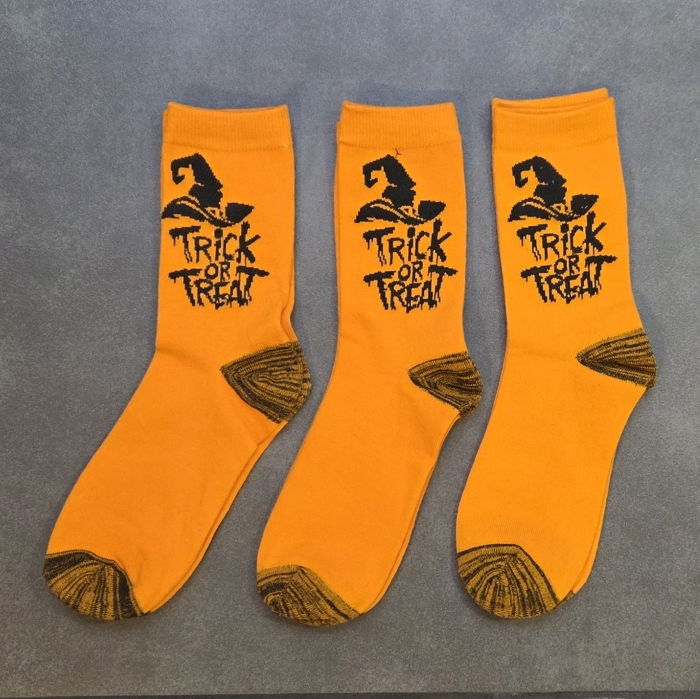 New Trick Or Treat Sock Set